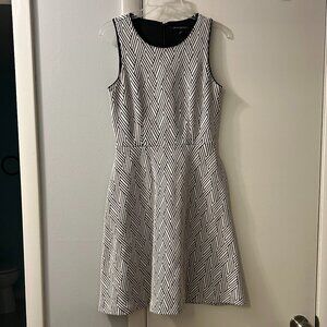 Banana Republic Sleeveless Dress - Black and White print